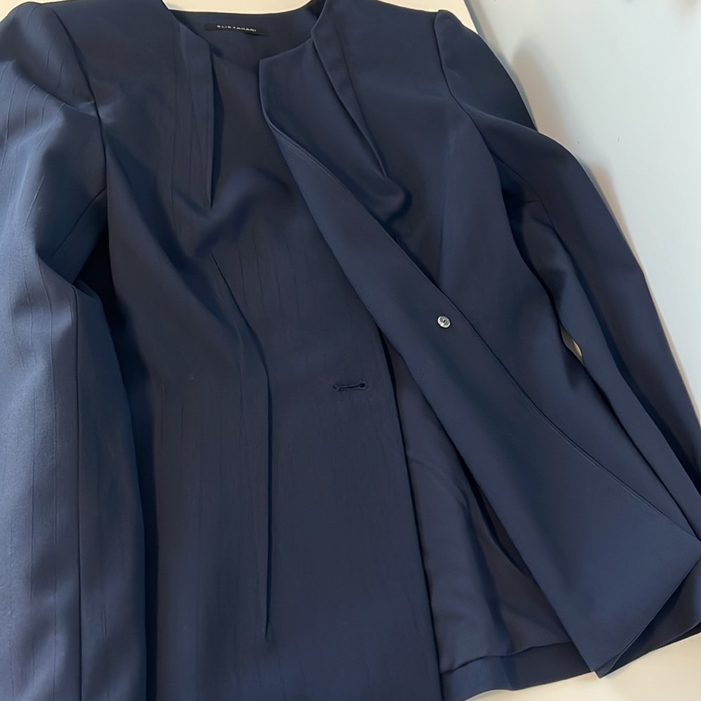 NWT Elie Tahari, navy single gold button blazer - Picture 10 of 12